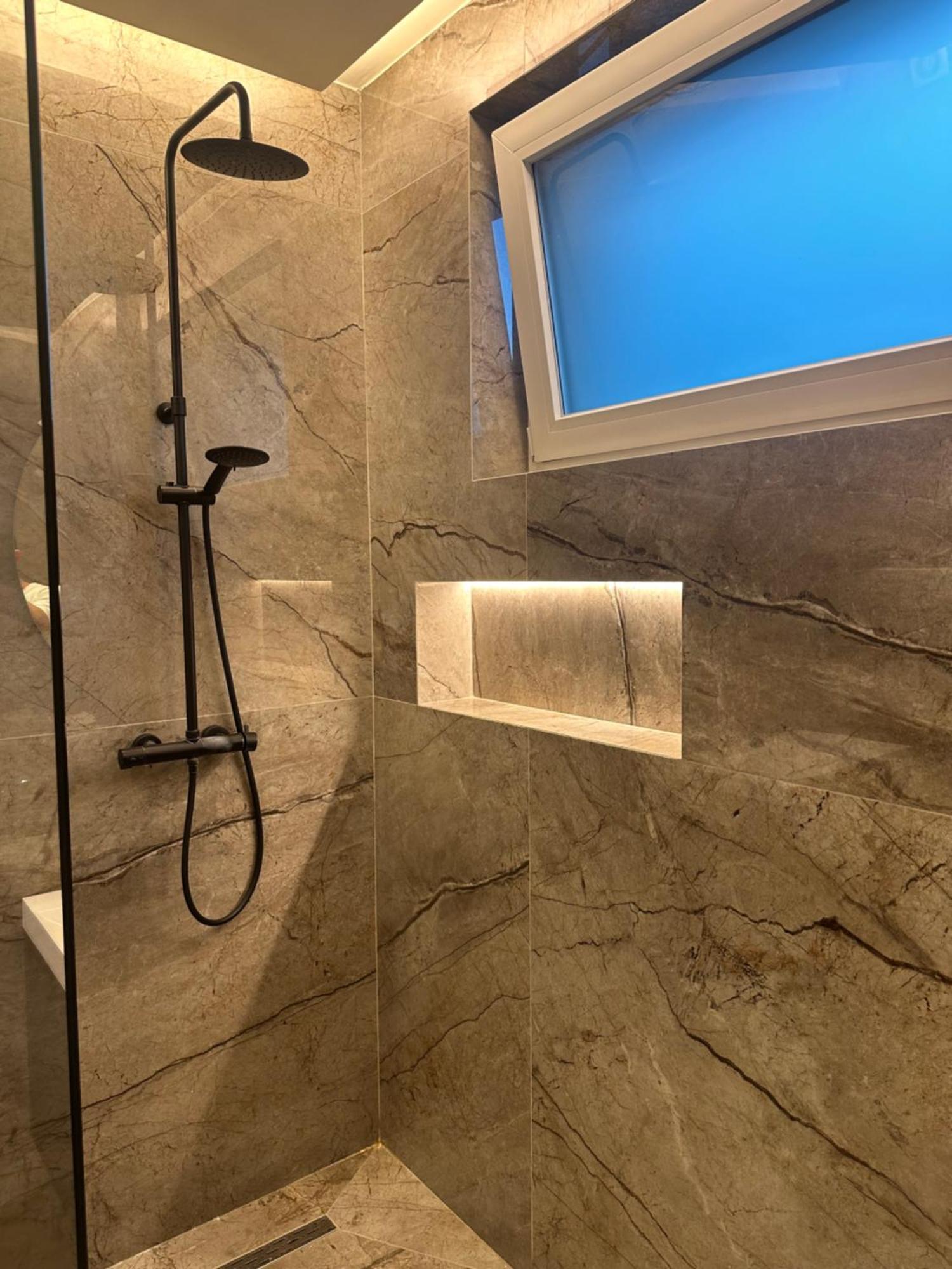 Skyline Exclusive Apartman Peja Kültér fotó