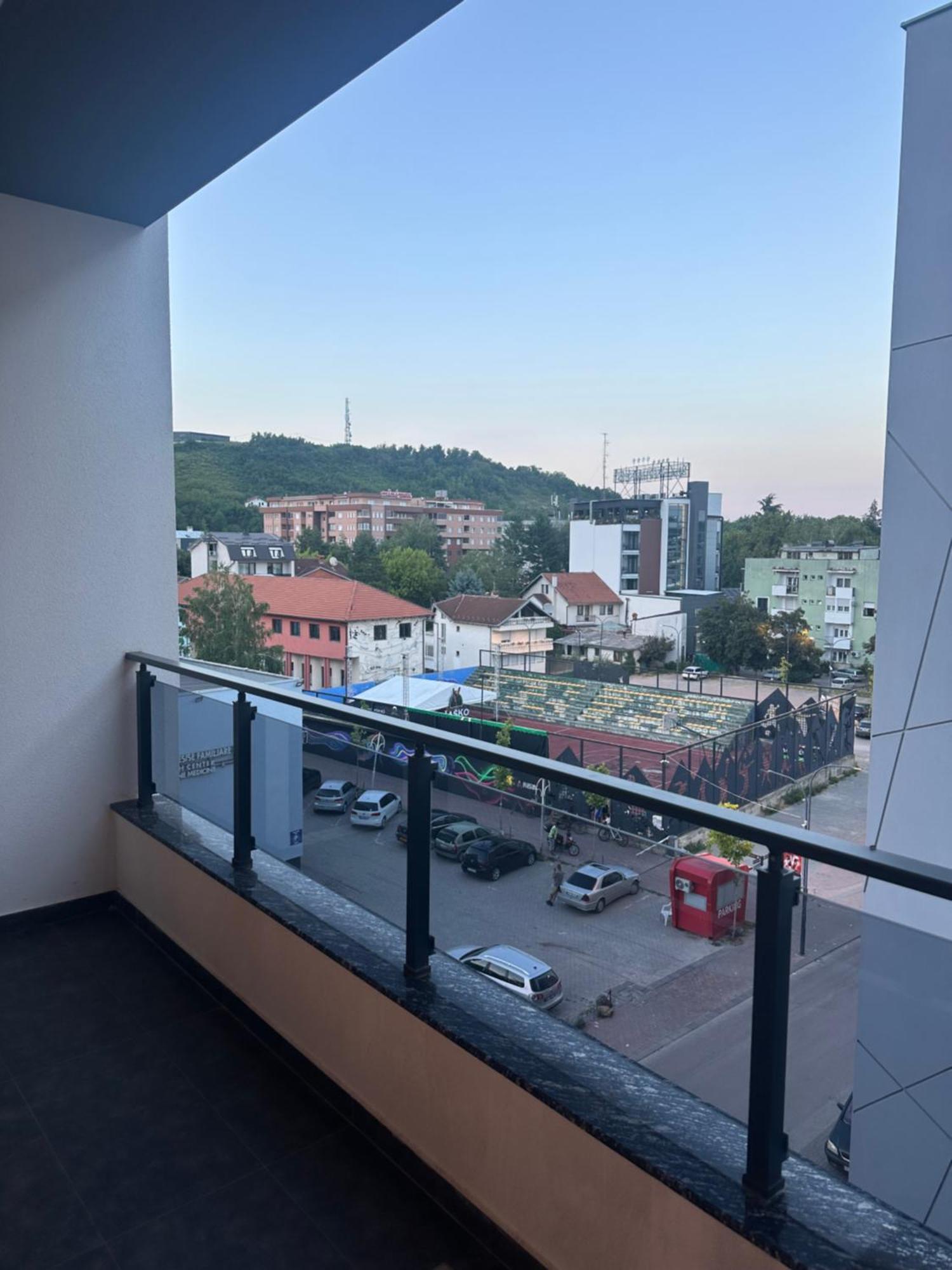 Skyline Exclusive Apartman Peja Kültér fotó