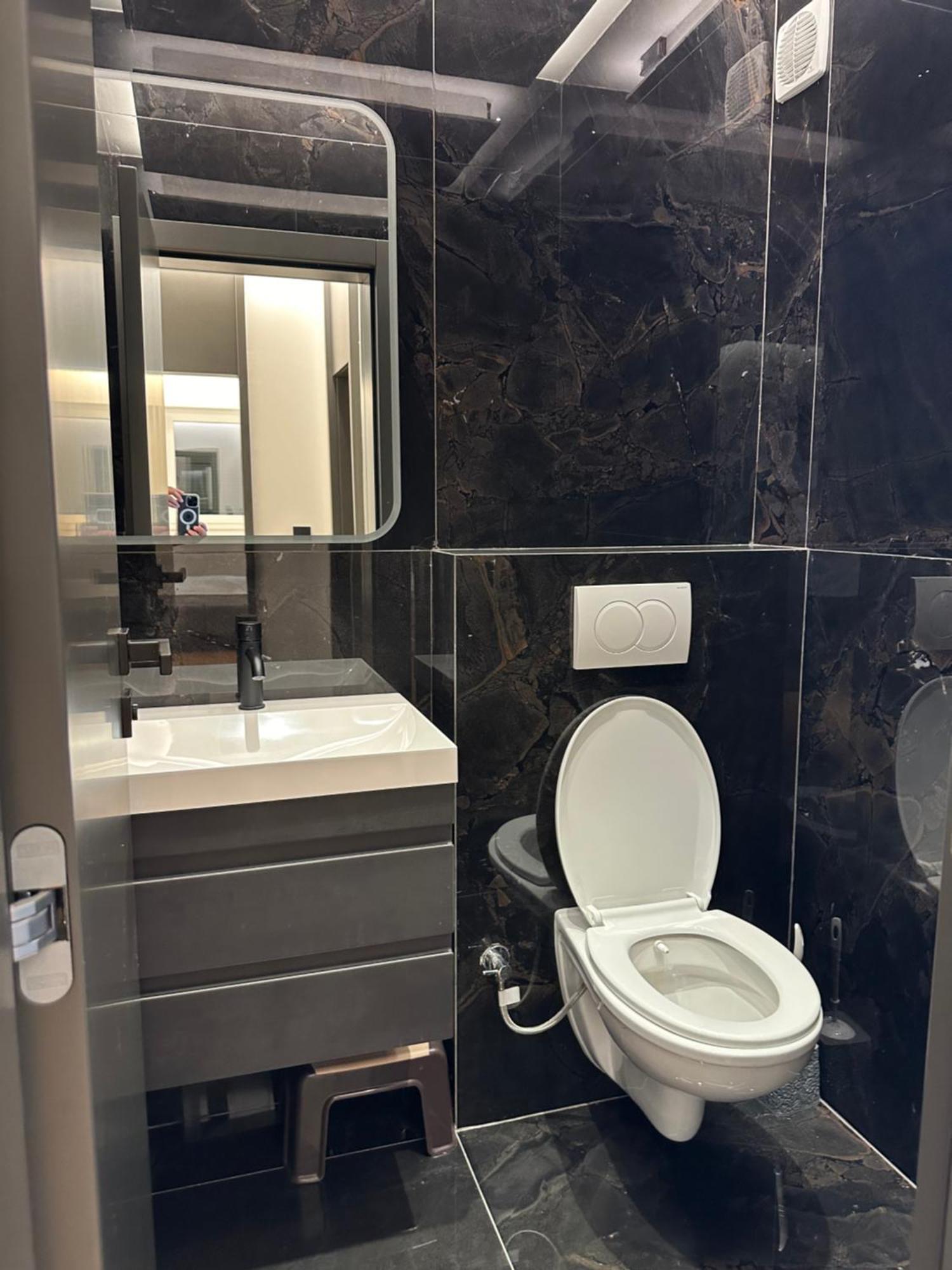 Skyline Exclusive Apartman Peja Kültér fotó